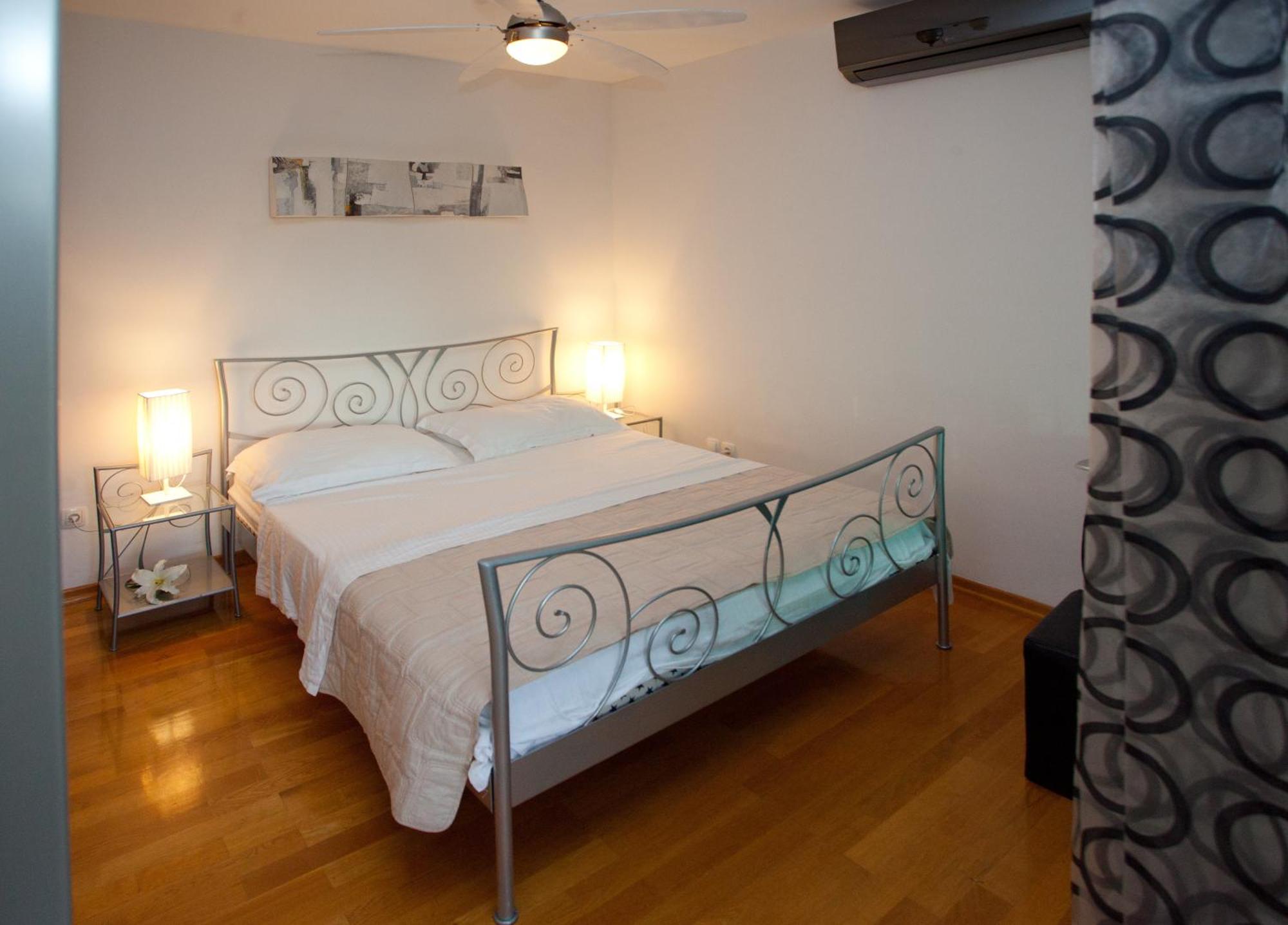 Residence Apartments Anamaria Podstrana Habitación foto