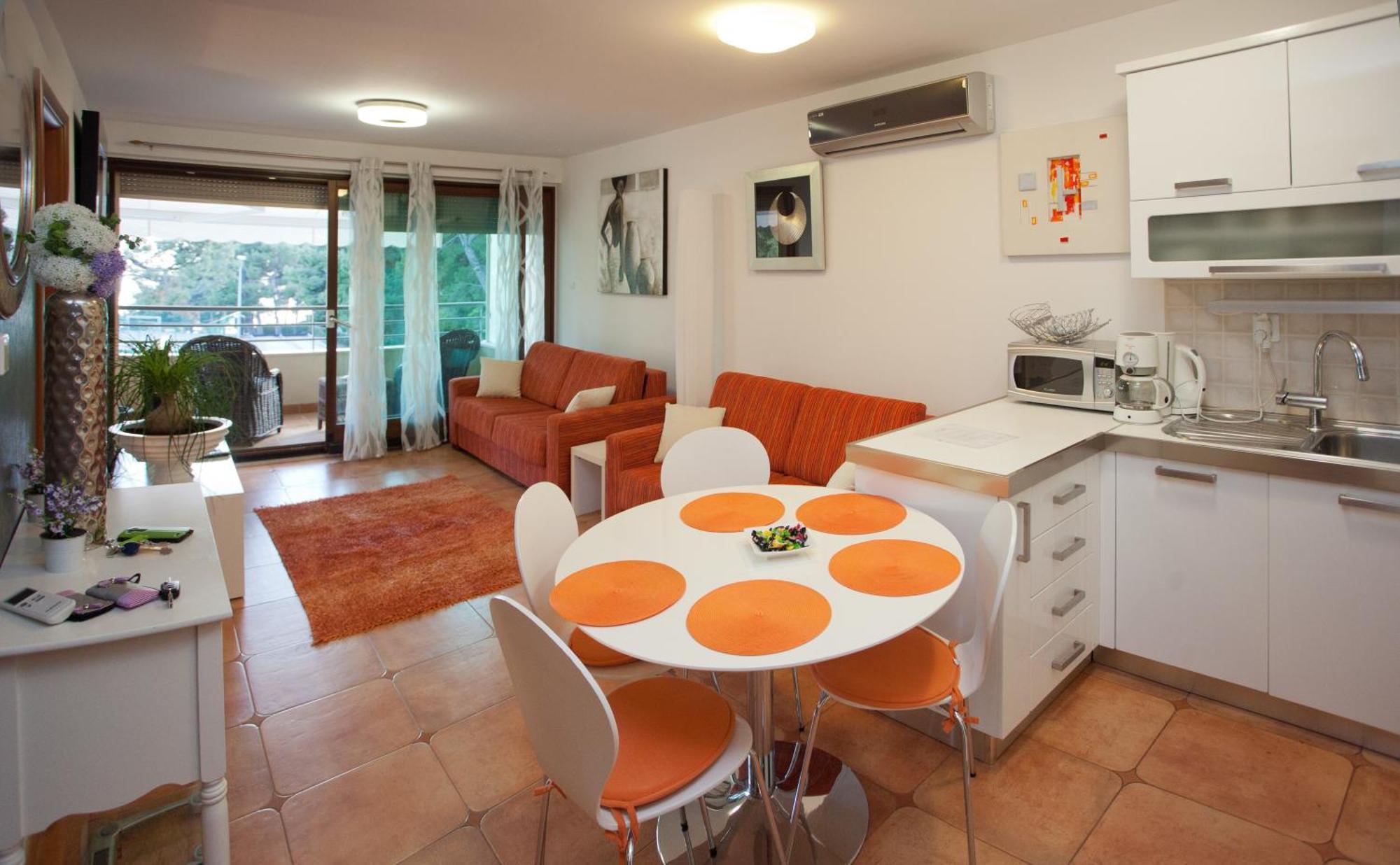 Residence Apartments Anamaria Podstrana Habitación foto